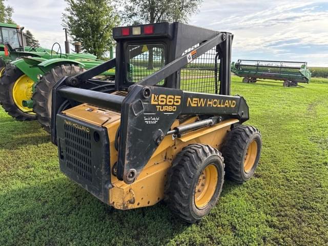 Image of New Holland LX665 equipment image 1