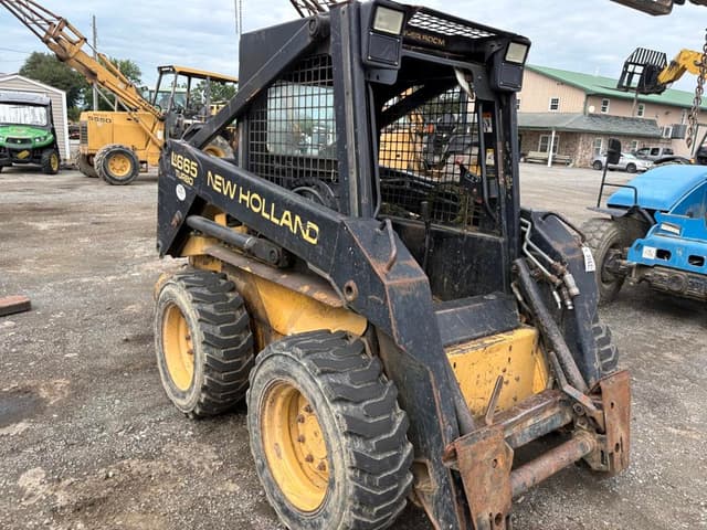 Image of New Holland LX665 equipment image 3