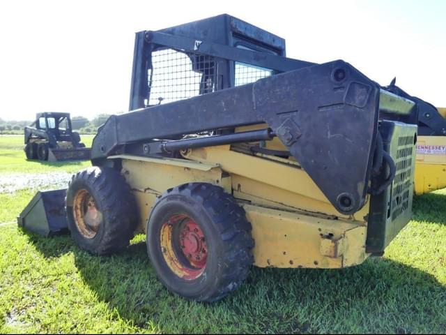 Image of New Holland LX865 equipment image 3