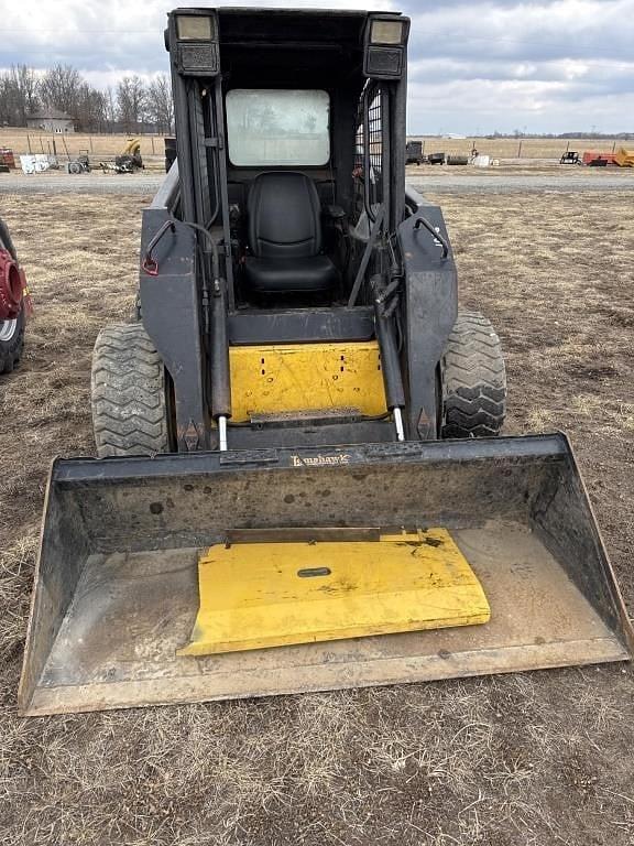 Image of New Holland LX885 equipment image 1