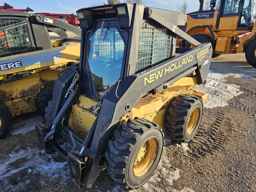 Image of New Holland LX885 Primary image