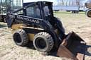 New Holland LX885 Image