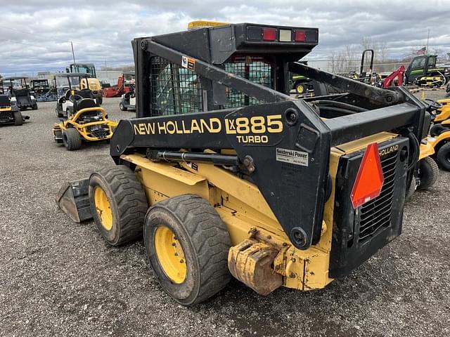 Image of New Holland LX885 equipment image 1