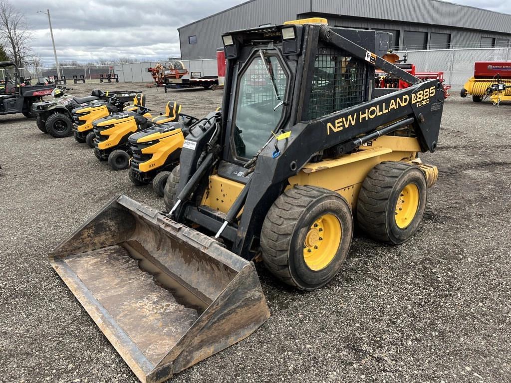 Image of New Holland LX885 Primary image