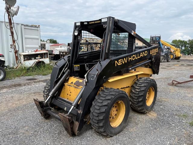 Image of New Holland LX885 equipment image 1