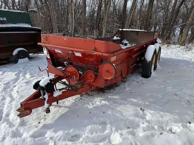 Image of New Holland 185 equipment image 1