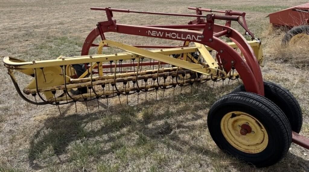 Image of New Holland 260 Primary image