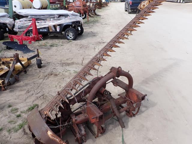 Image of New Holland 450 equipment image 4