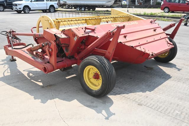 Image of New Holland 488 equipment image 4