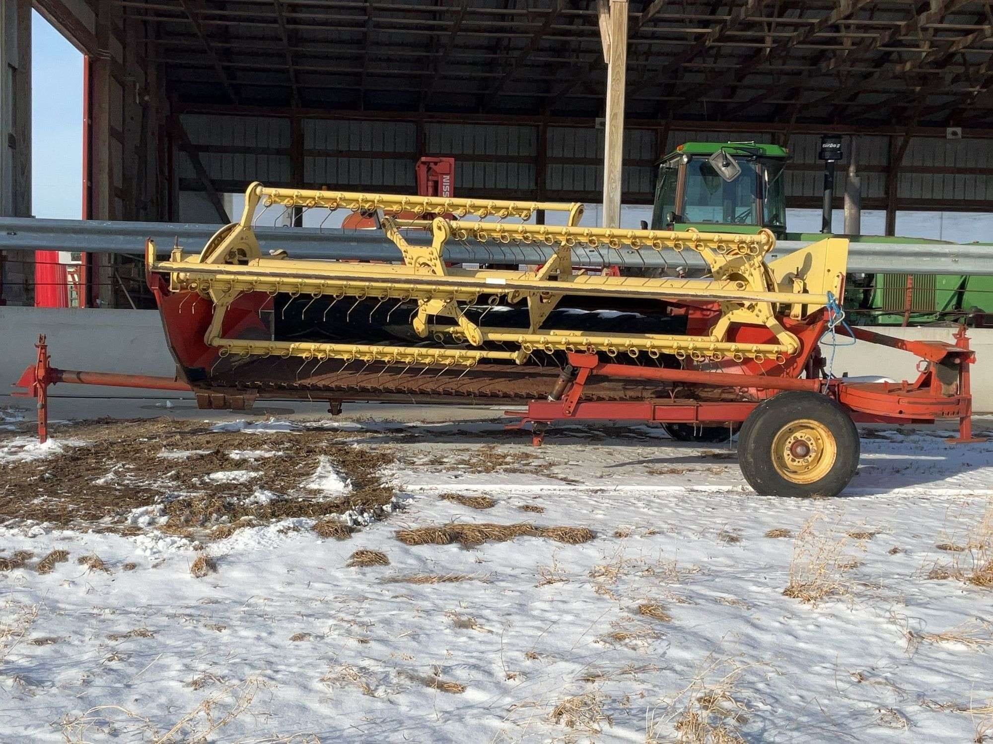 New Holland 495 Equipment Image0