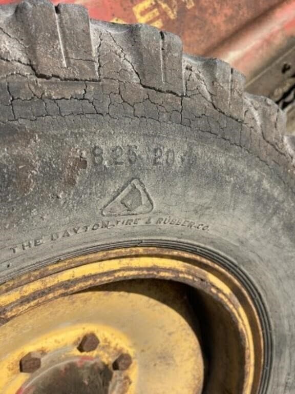 Image of New Holland 512 equipment image 3