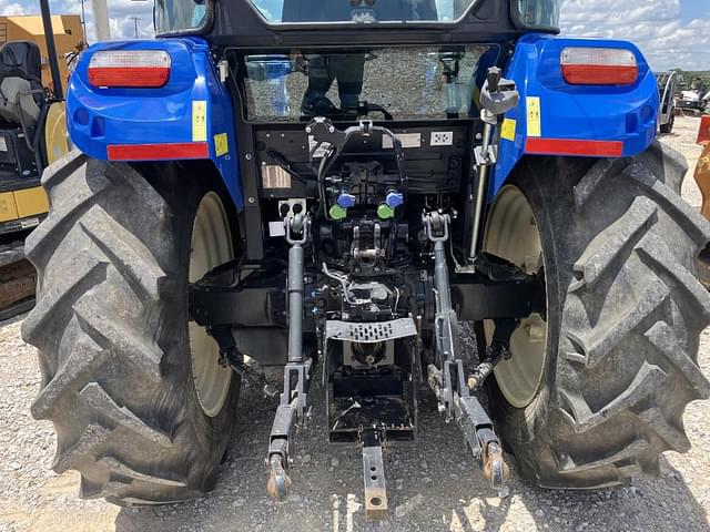 Image of New Holland PowerStar 100 equipment image 4