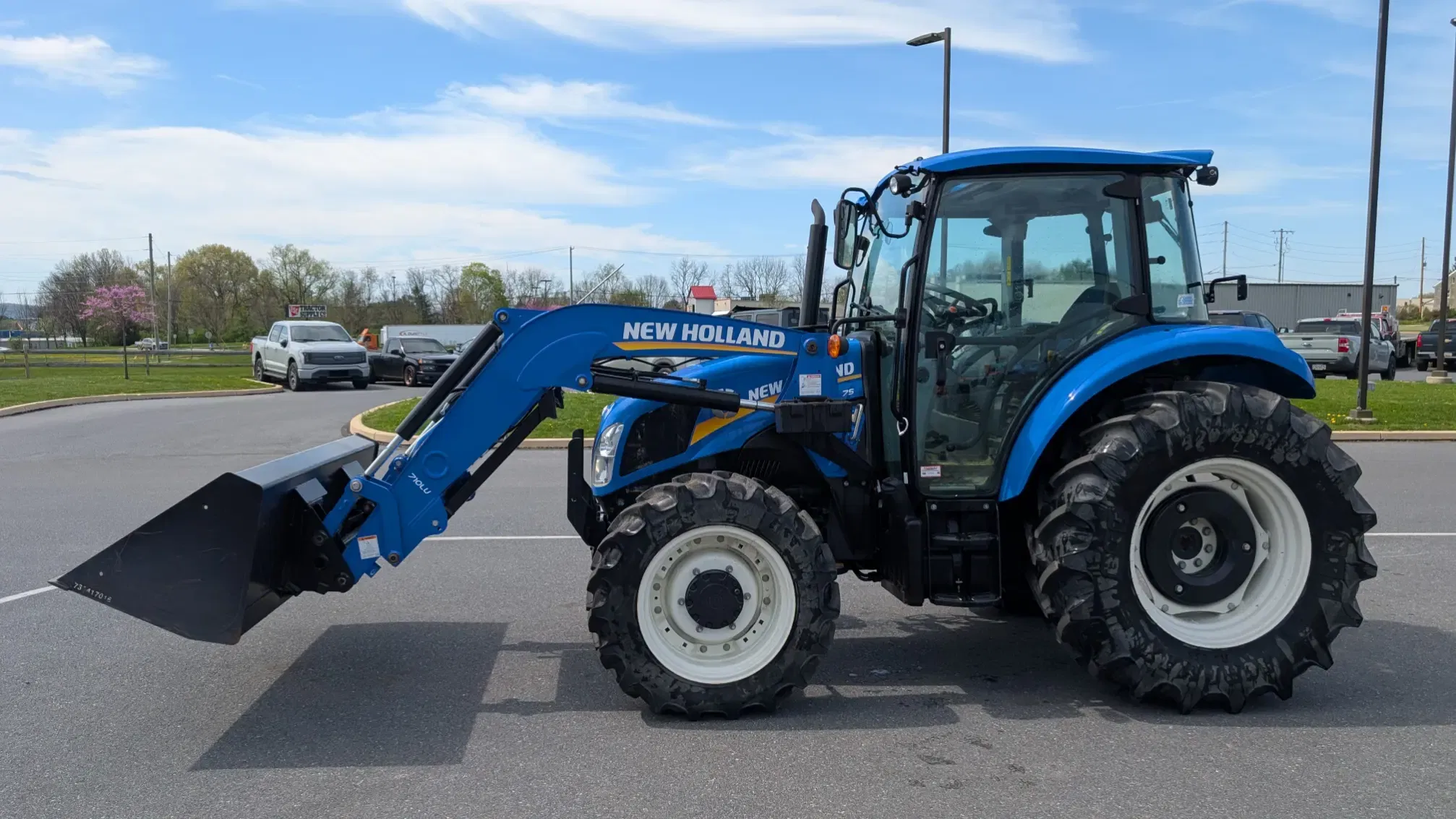 New Holland PowerStar 75 Equipment Image0