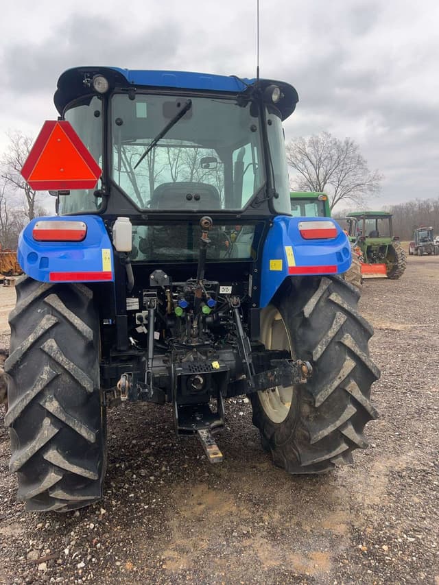 Image of New Holland PowerStar 75 equipment image 2