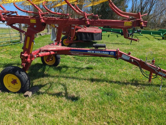 Image of New Holland ProCart 1022 equipment image 4