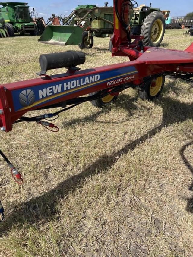 Image of New Holland ProCart 1225 Plus equipment image 1
