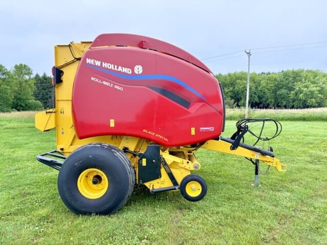 Image of New Holland RB460 equipment image 2