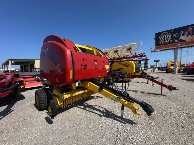 New Holland RB460 Equipment Image0