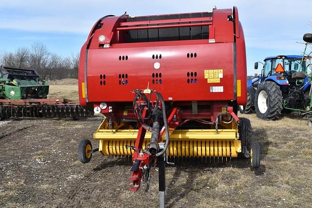 Image of New Holland RB560 equipment image 1