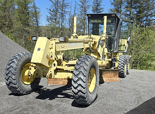 New Holland RG140 Equipment Image0