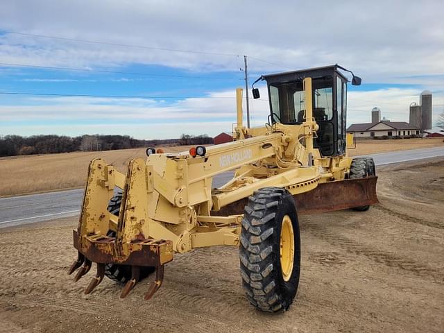 Image of New Holland RG140 equipment image 2