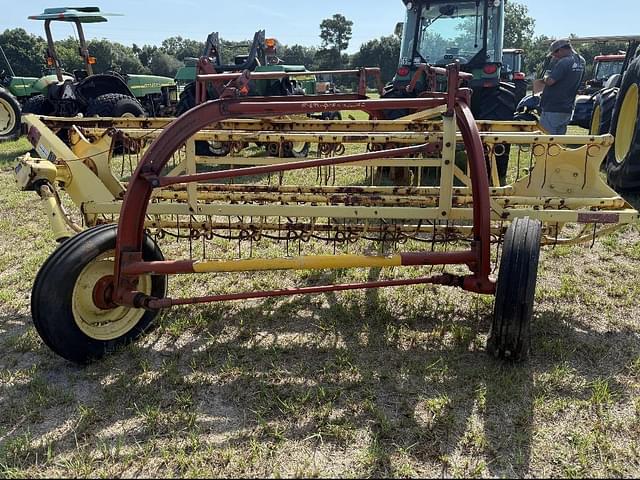 Image of New Holland Rolabar 256 equipment image 2