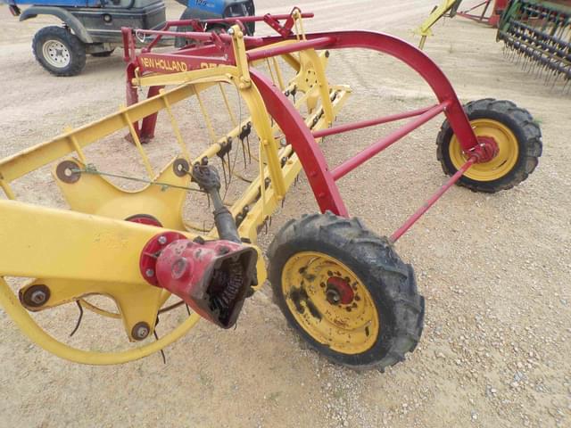 Image of New Holland Rolabar 256 equipment image 3