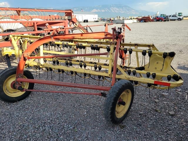 Image of New Holland Rolabar 256 equipment image 3