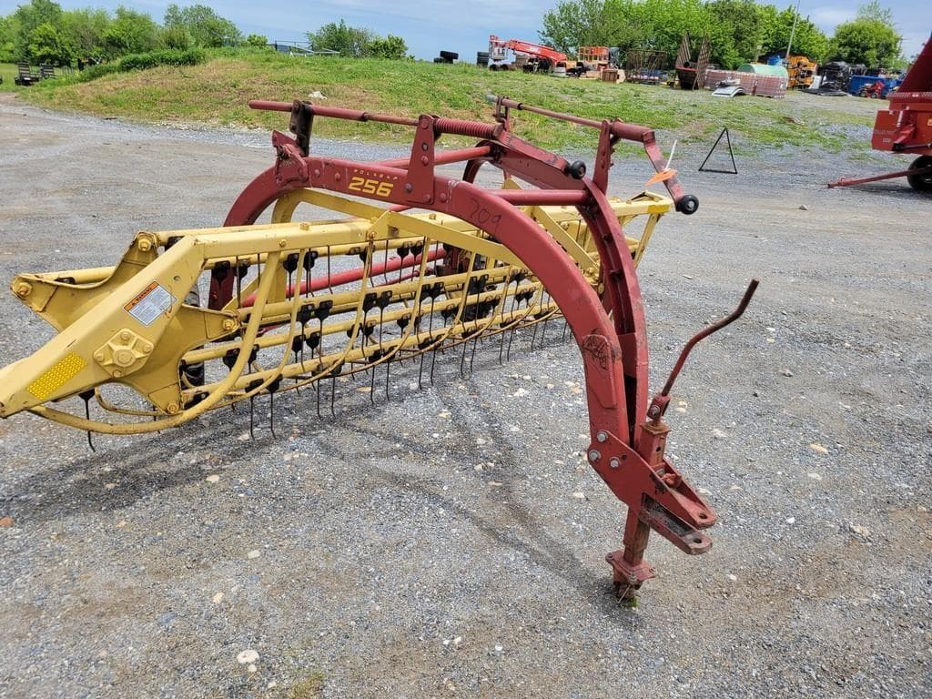 Image of New Holland Rolabar 256 Primary image