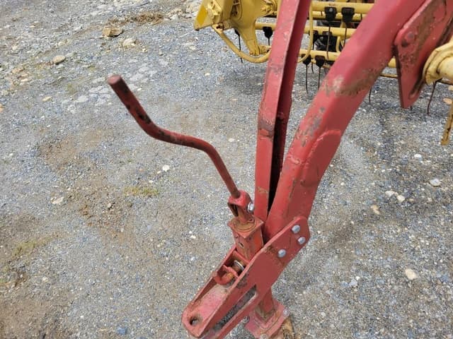 Image of New Holland Rolabar 256 equipment image 3