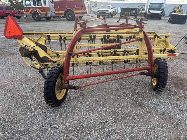 Image of New Holland Rolabar 256 equipment image 2