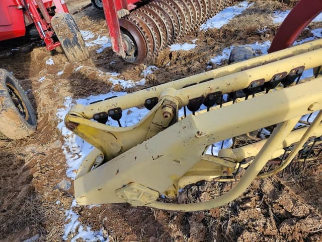 Image of New Holland Rolabar 258 equipment image 4