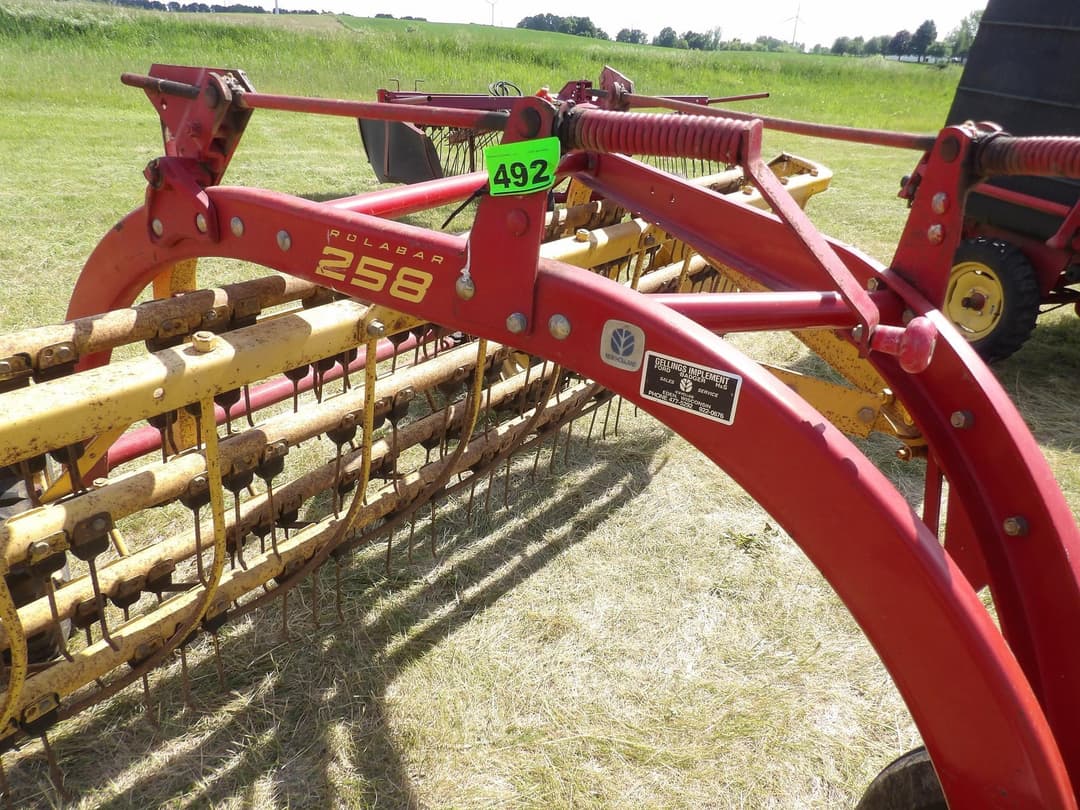 Image of New Holland Rolabar 258 Primary image