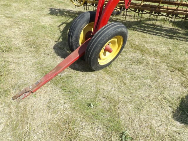 Image of New Holland Rolabar 258 equipment image 2