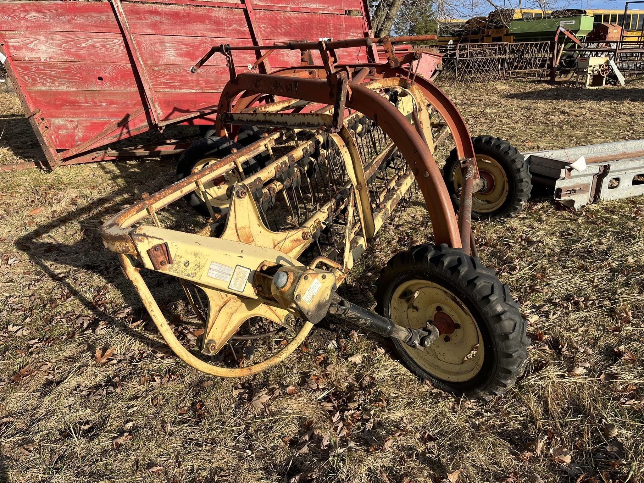 New Holland Rolabar 259 Equipment Image0