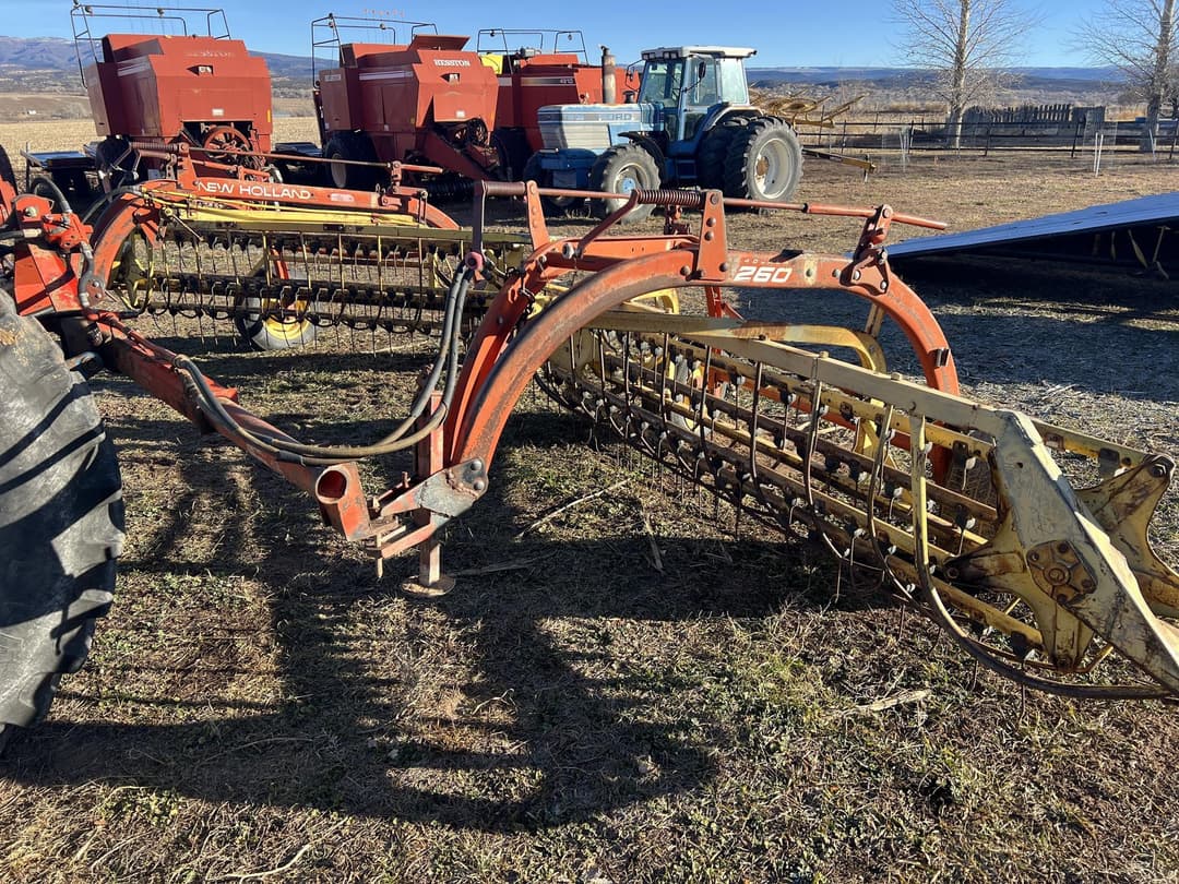 Image of New Holland Rolabar 260 Primary image