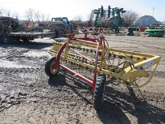 Image of New Holland Rolabar 260 equipment image 3