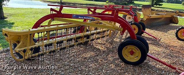 Image of New Holland Rolabar 260 equipment image 2