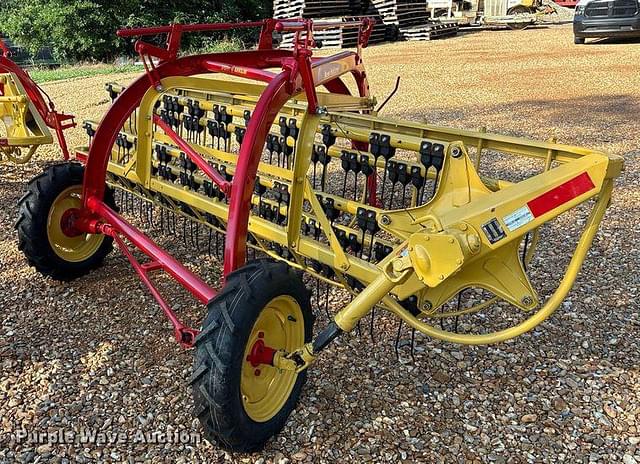 Image of New Holland Rolabar 260 equipment image 4