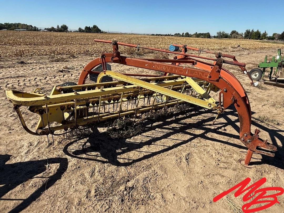 Image of New Holland 260 Image 1