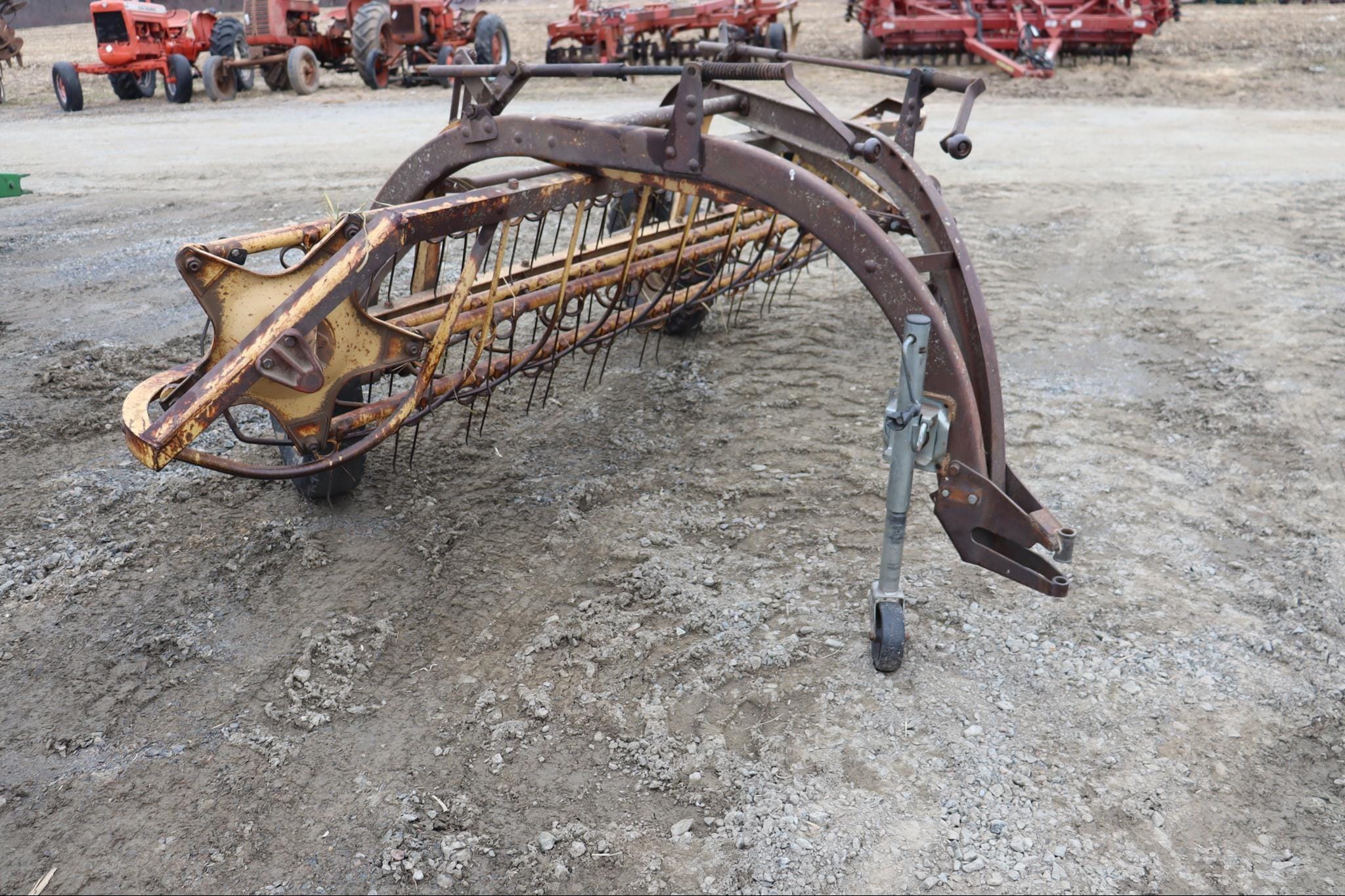 New Holland Rolabar 56 Equipment Image0