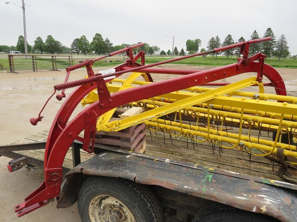 Image of New Holland Rolabar 56 Image 0