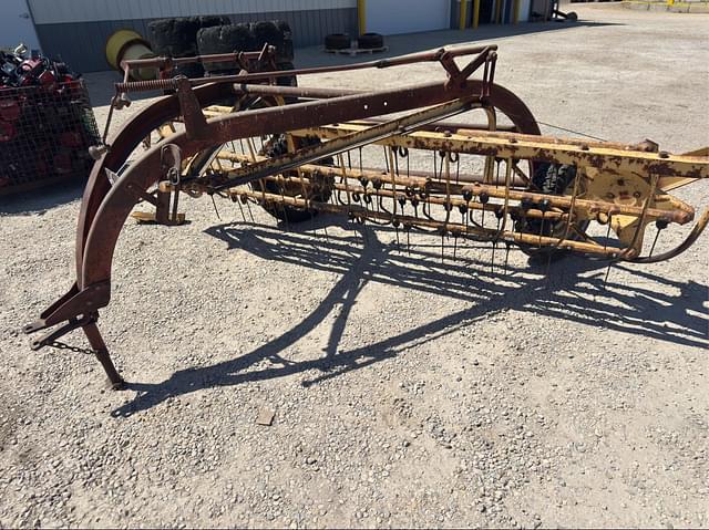 Image of New Holland Rolabar 56 equipment image 1