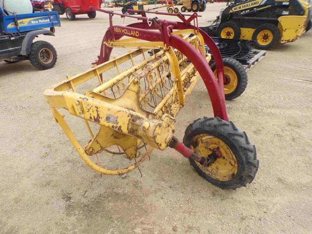 Image of New Holland Rolabar 56 equipment image 3