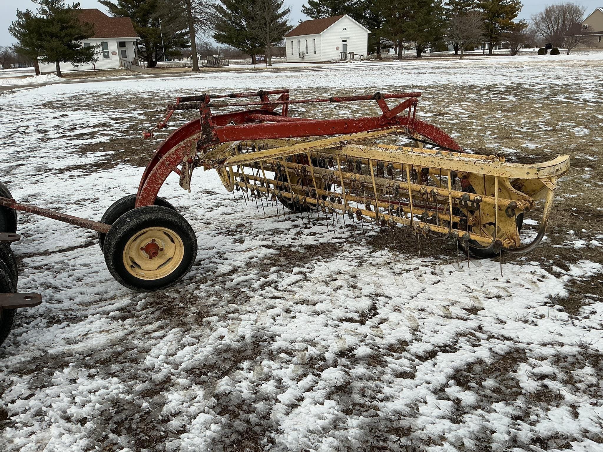 New Holland Rolabar 56 Equipment Image0