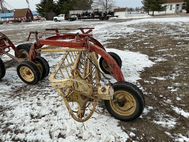 Image of New Holland Rolabar 56 equipment image 1