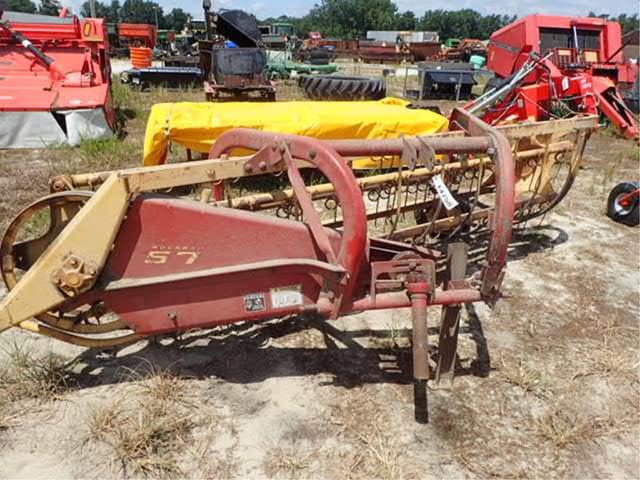 Image of New Holland Rolabar 57 equipment image 1