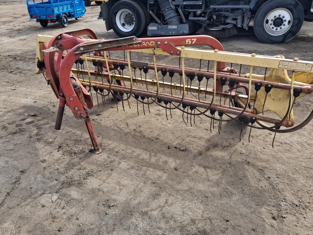 New Holland Rolabar 57 Equipment Image0