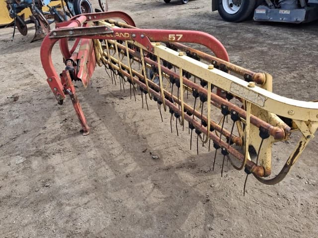 Image of New Holland Rolabar 57 equipment image 1