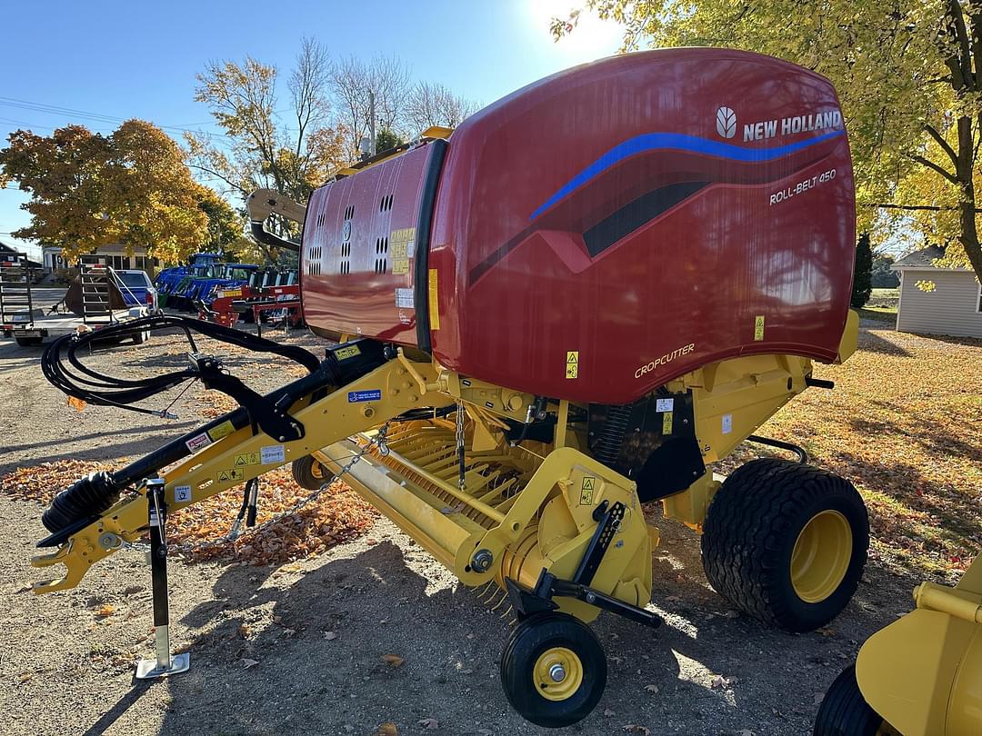 Image of New Holland RB450 CropCutter Primary image